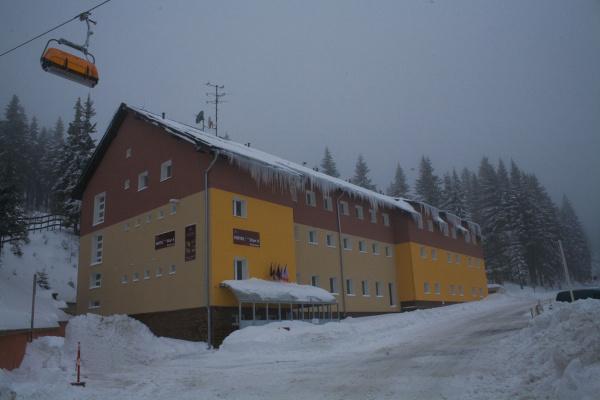 Hotel Star 4,5 Loučná pod Klínovcem Екстериор снимка